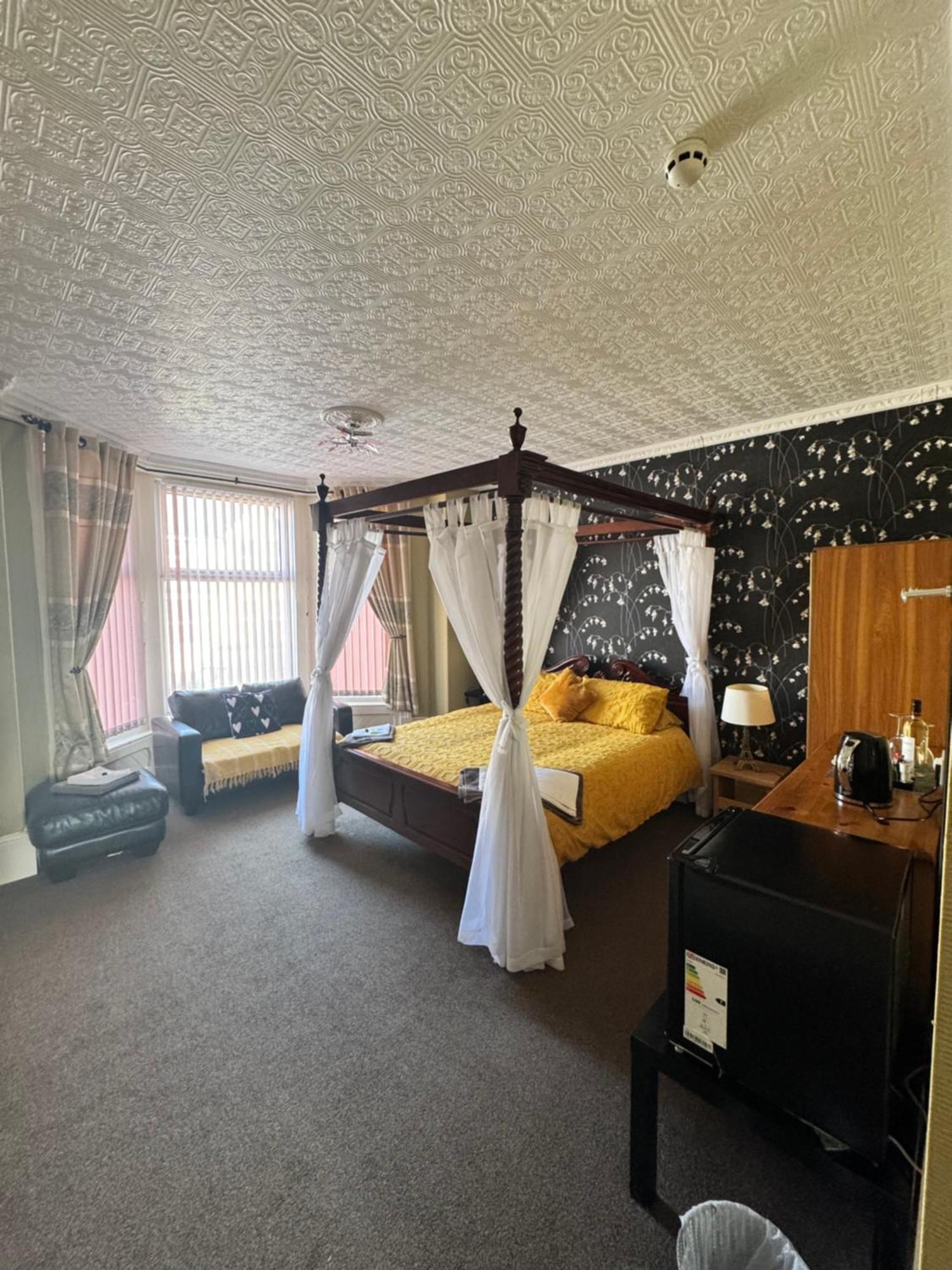 Holmlea Otel Blackpool Dış mekan fotoğraf