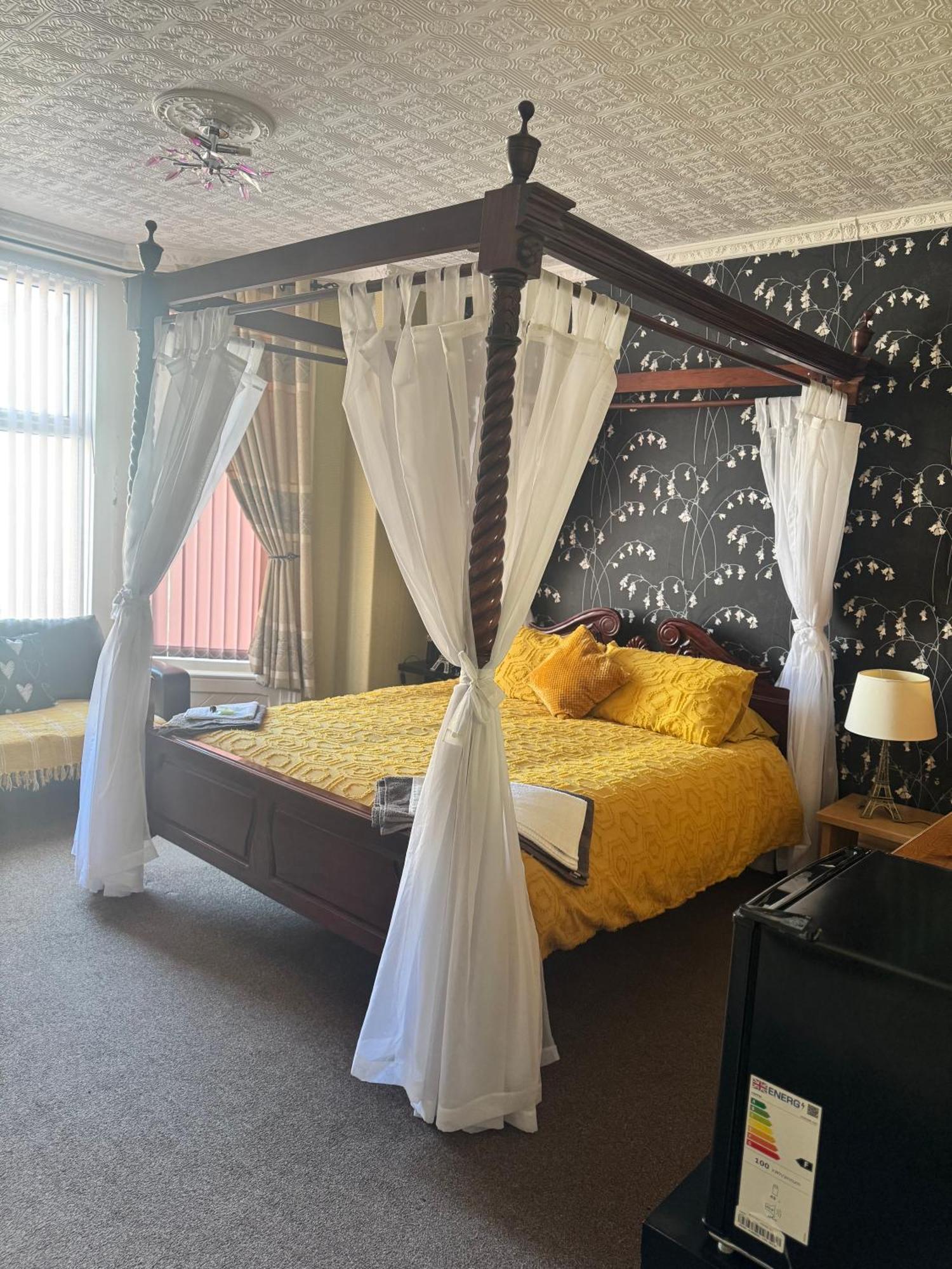 Holmlea Otel Blackpool Dış mekan fotoğraf